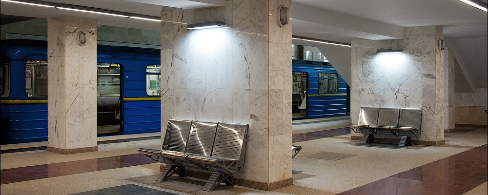 Фото станций Киевского метрополитена
